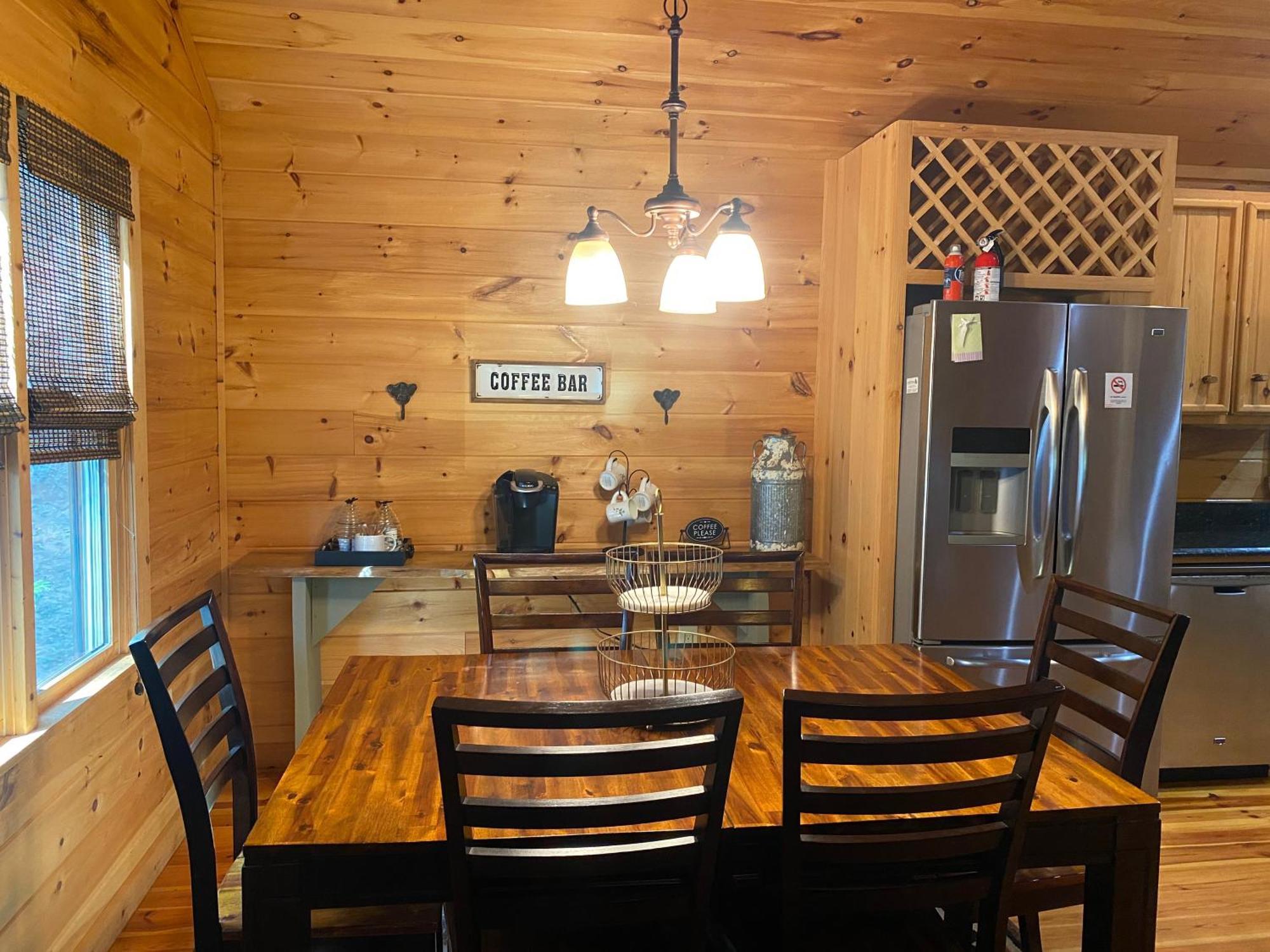 The Cozy Lazy Laurel With Year-Round Mountain Views, Hot Tub, Fire Pit Villa Cherry Log Kültér fotó