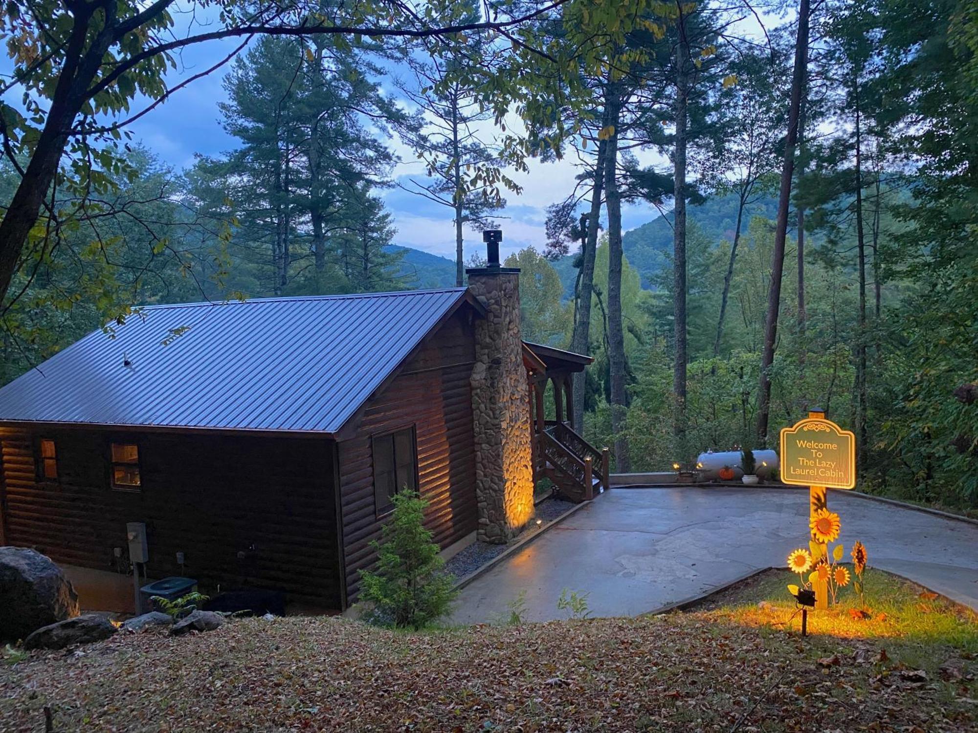 The Cozy Lazy Laurel With Year-Round Mountain Views, Hot Tub, Fire Pit Villa Cherry Log Kültér fotó